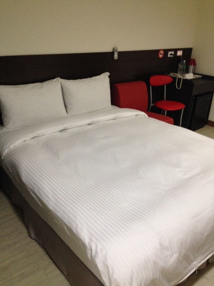 Big Bear Hotel Kaohsiung Eksteriør bilde